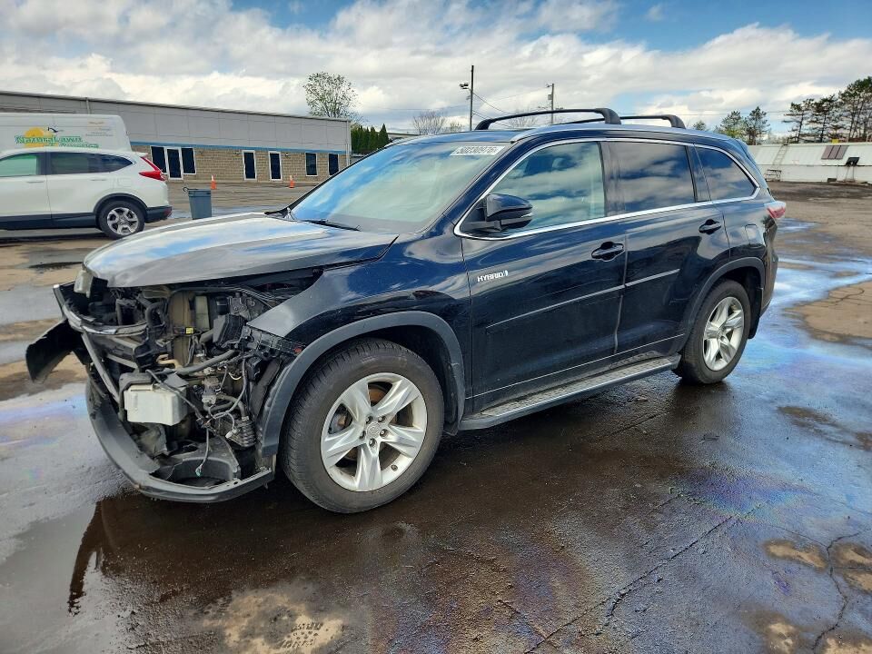 2015 TOYOTA Highlander