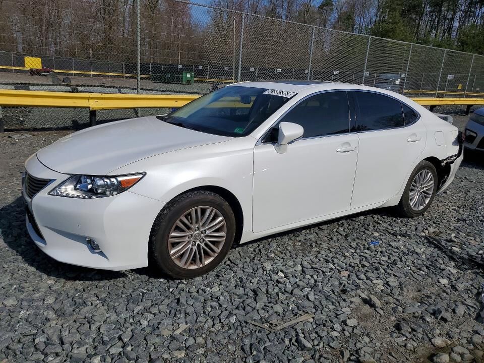 2015 LEXUS ES