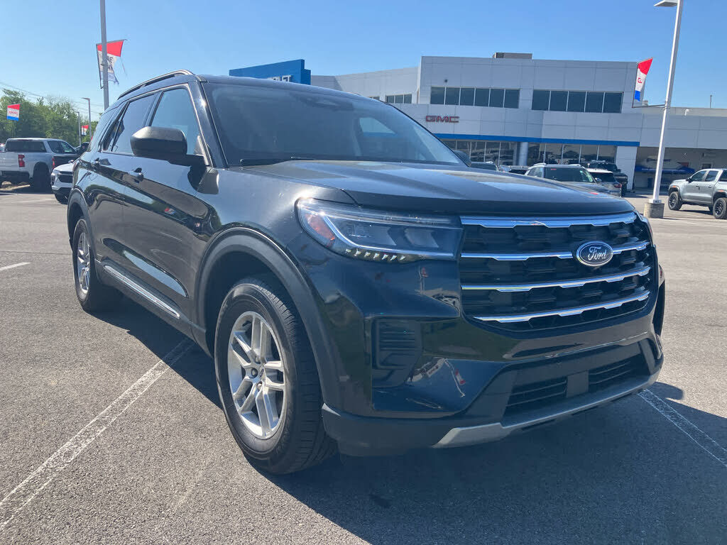 2025 FORD Explorer