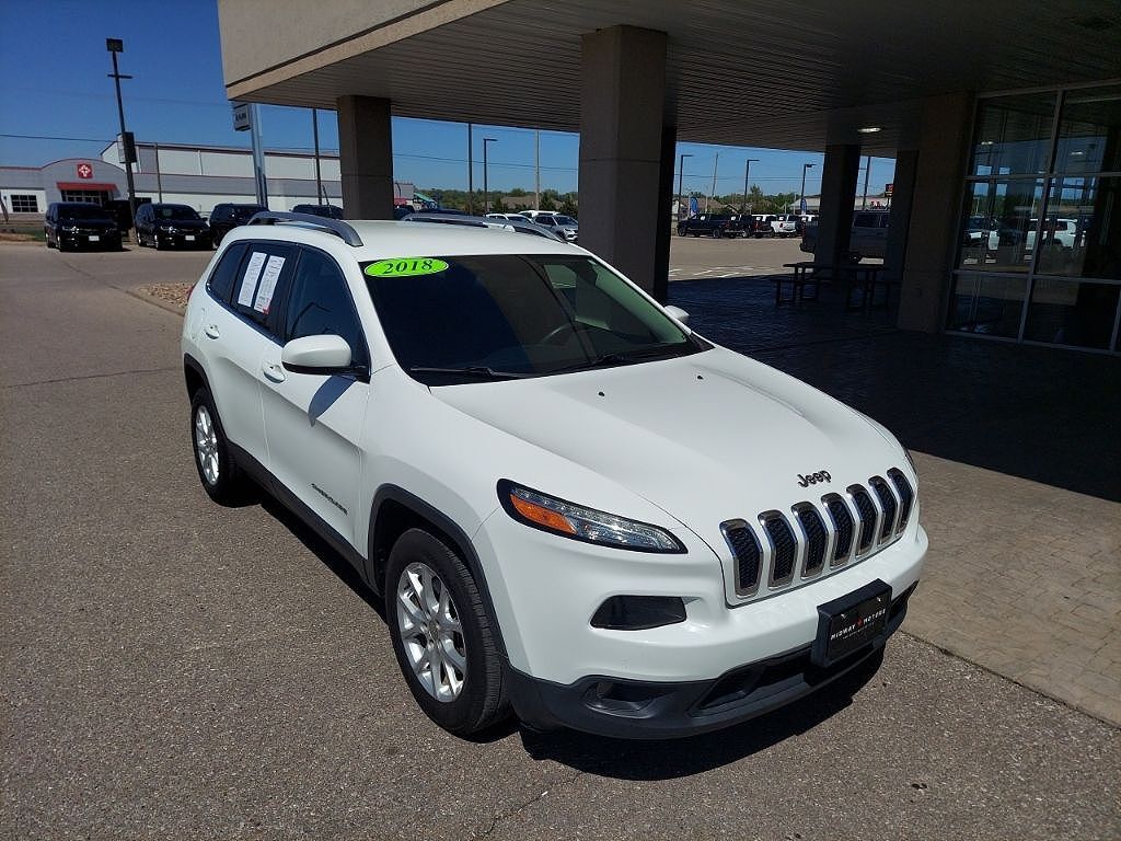 2018 JEEP Cherokee