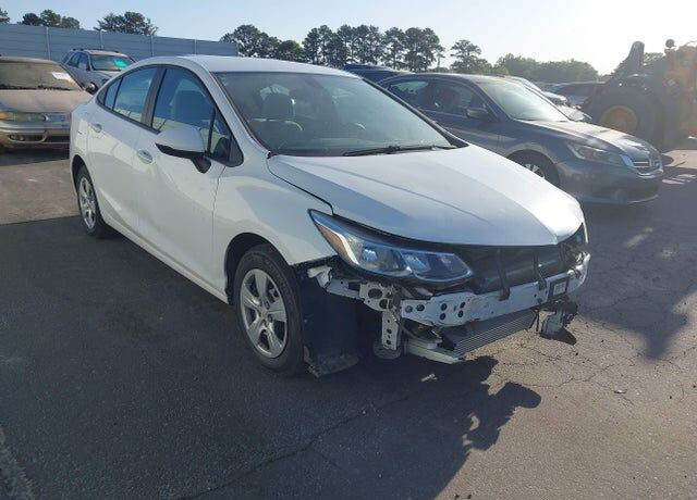 2018 CHEVROLET Cruze