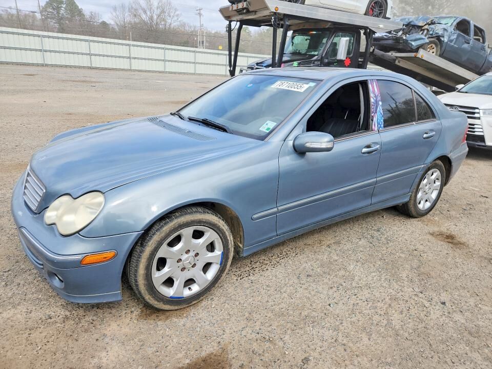 2006 MERCEDES-BENZ C-Class