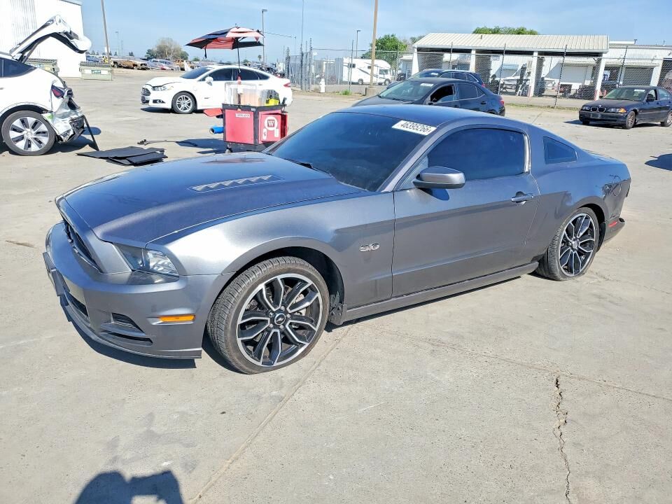 2013 FORD Mustang