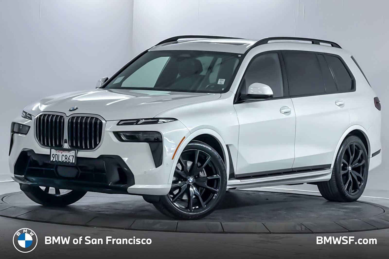 2023 BMW X7