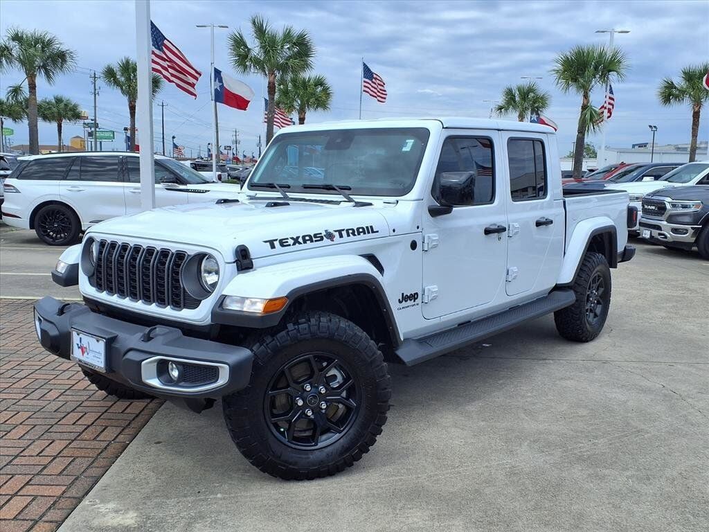 2025 JEEP Gladiator