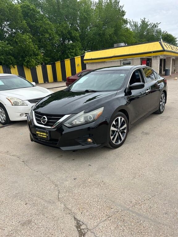 2017 NISSAN Altima