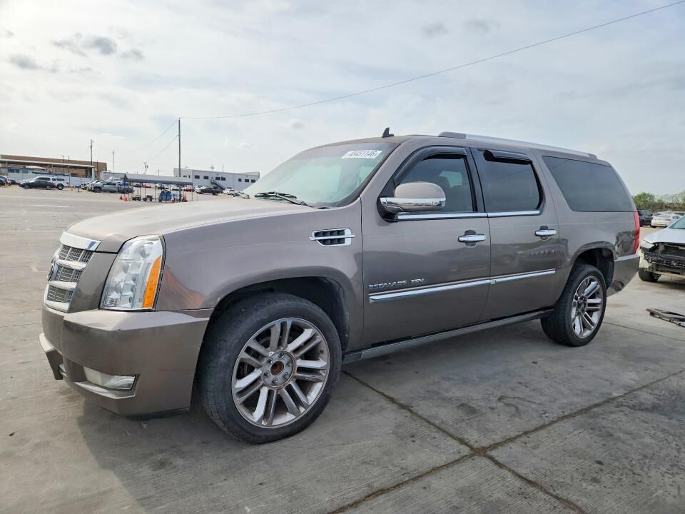 2014 CADILLAC Escalade