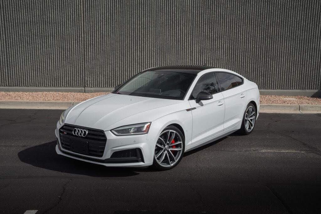 2019 AUDI S5