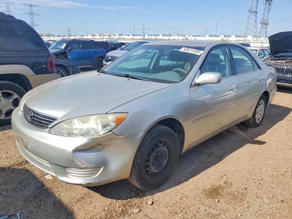 2005 TOYOTA Camry