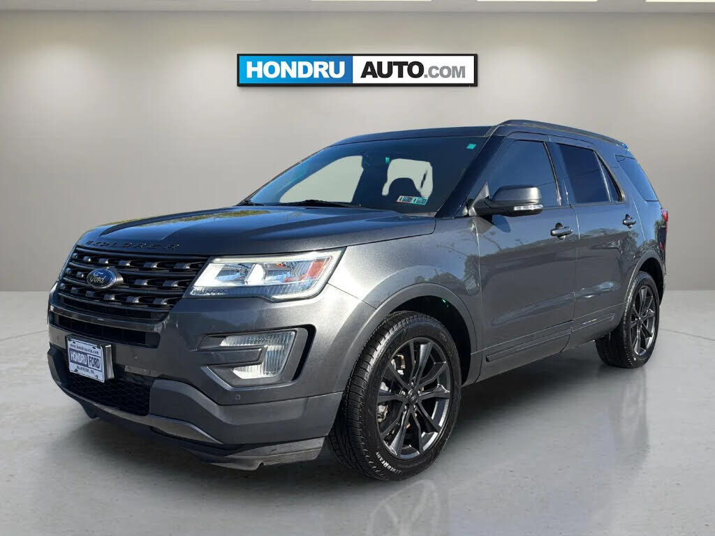 2017 FORD Explorer