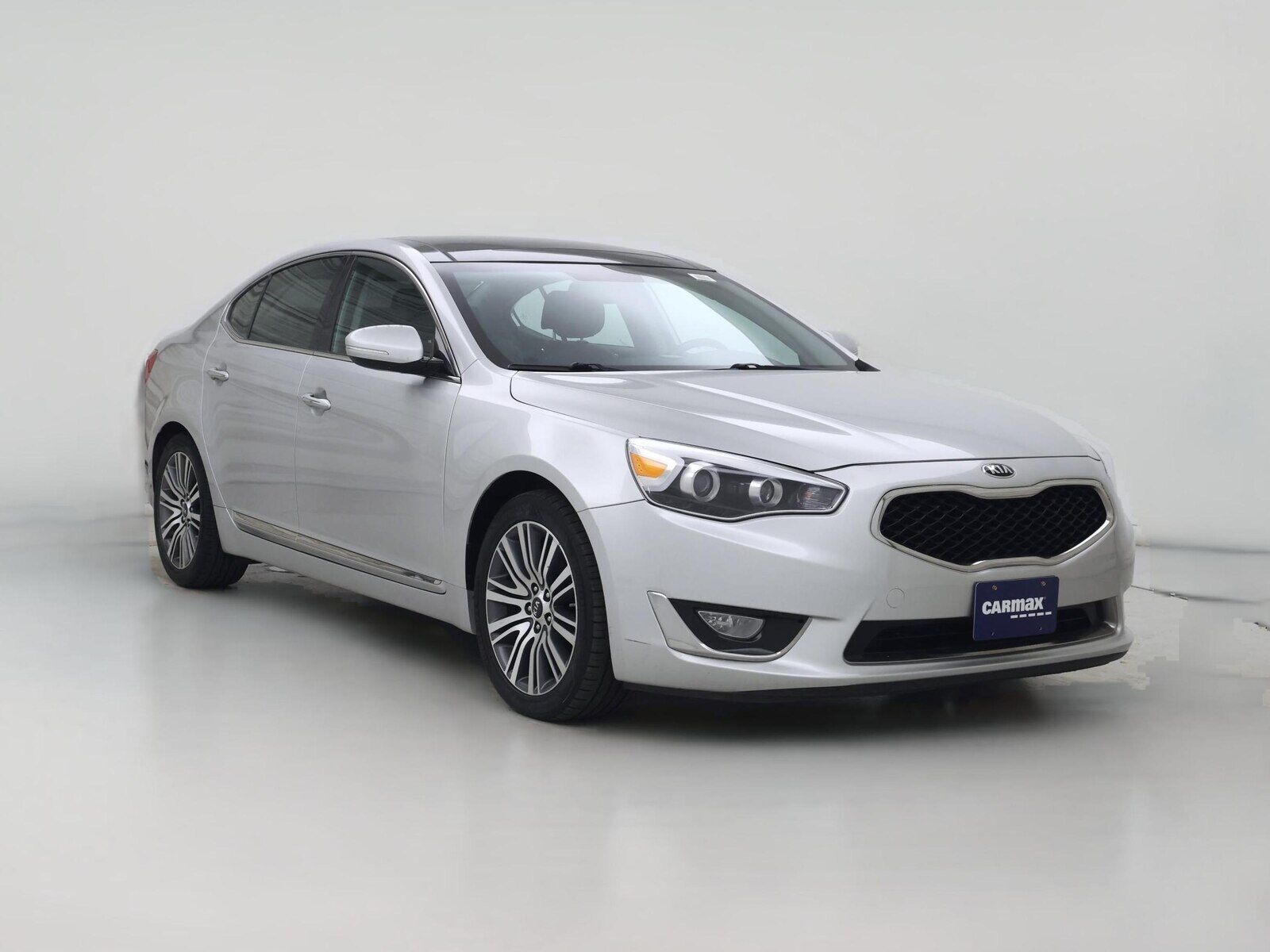 2016 KIA Cadenza