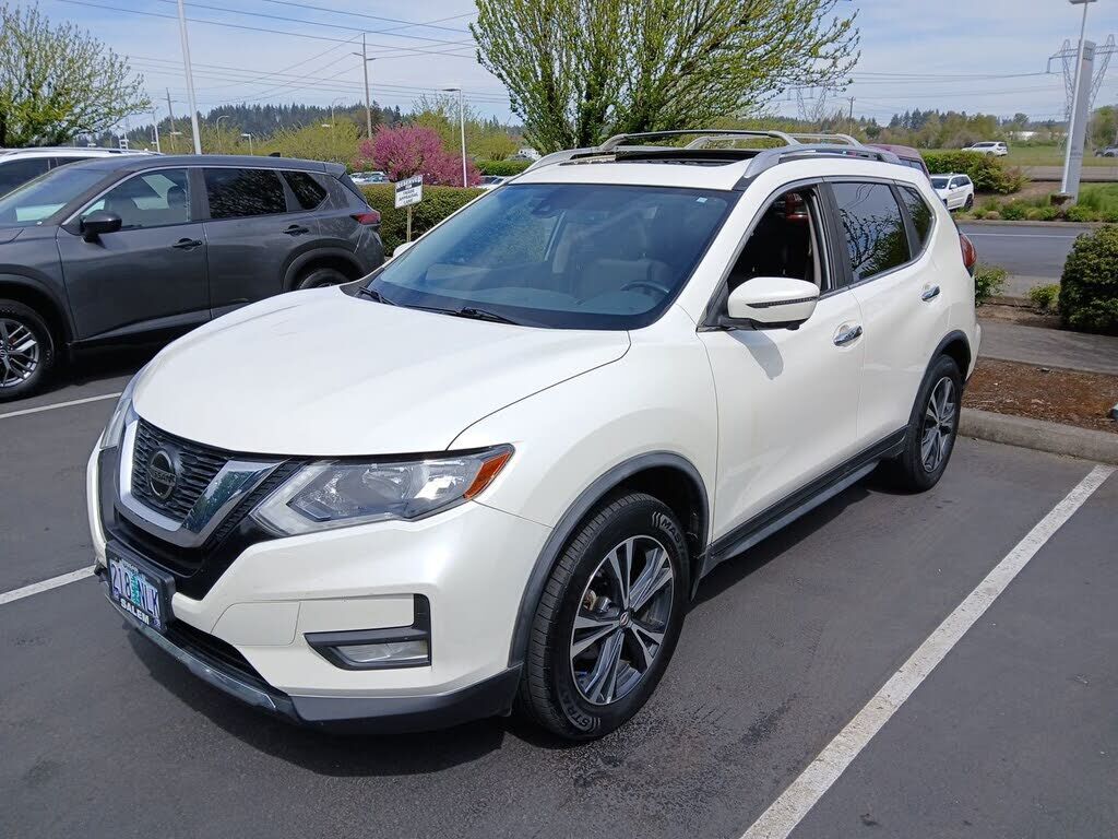 2020 NISSAN Rogue