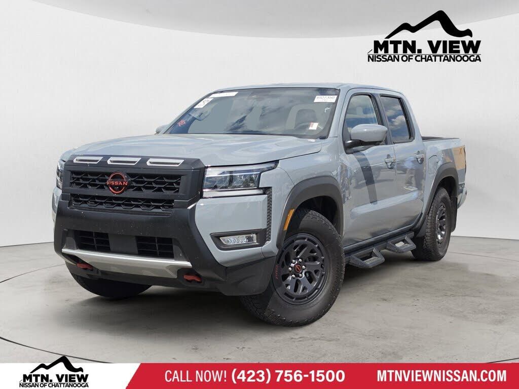 2025 NISSAN Frontier