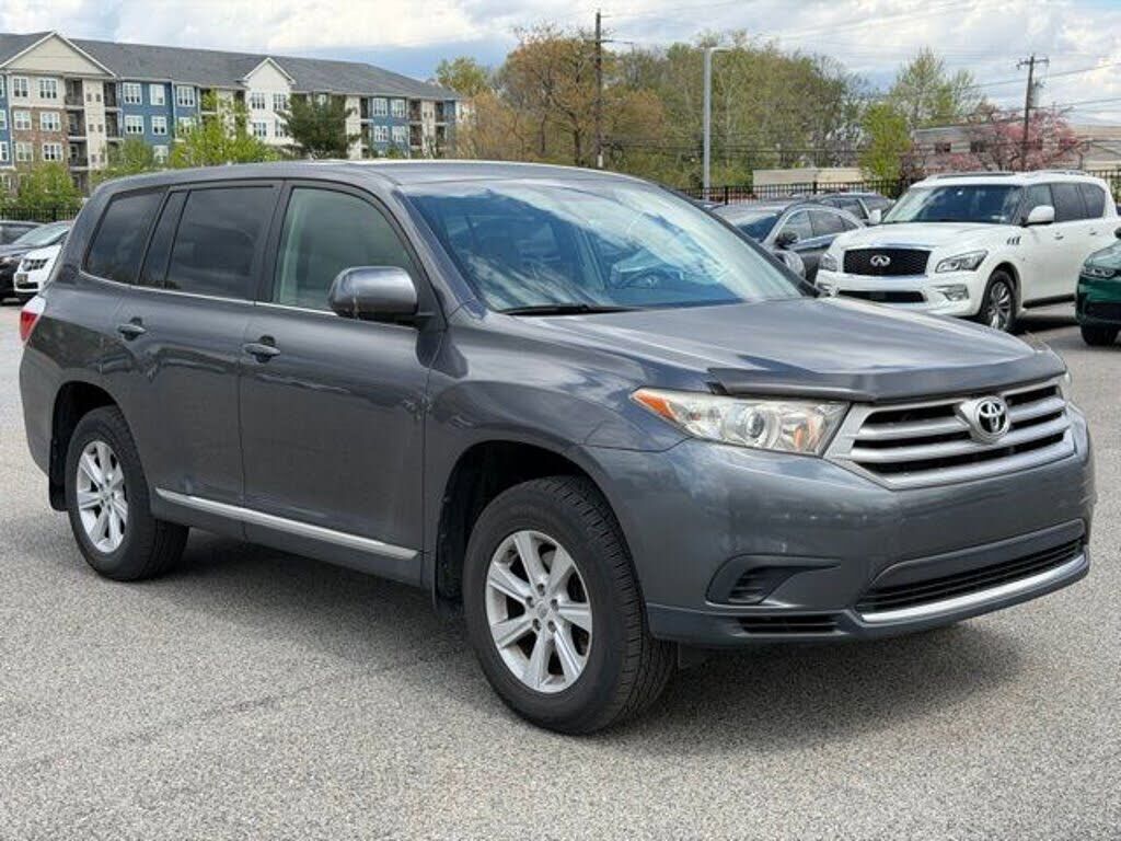 2013 TOYOTA Highlander