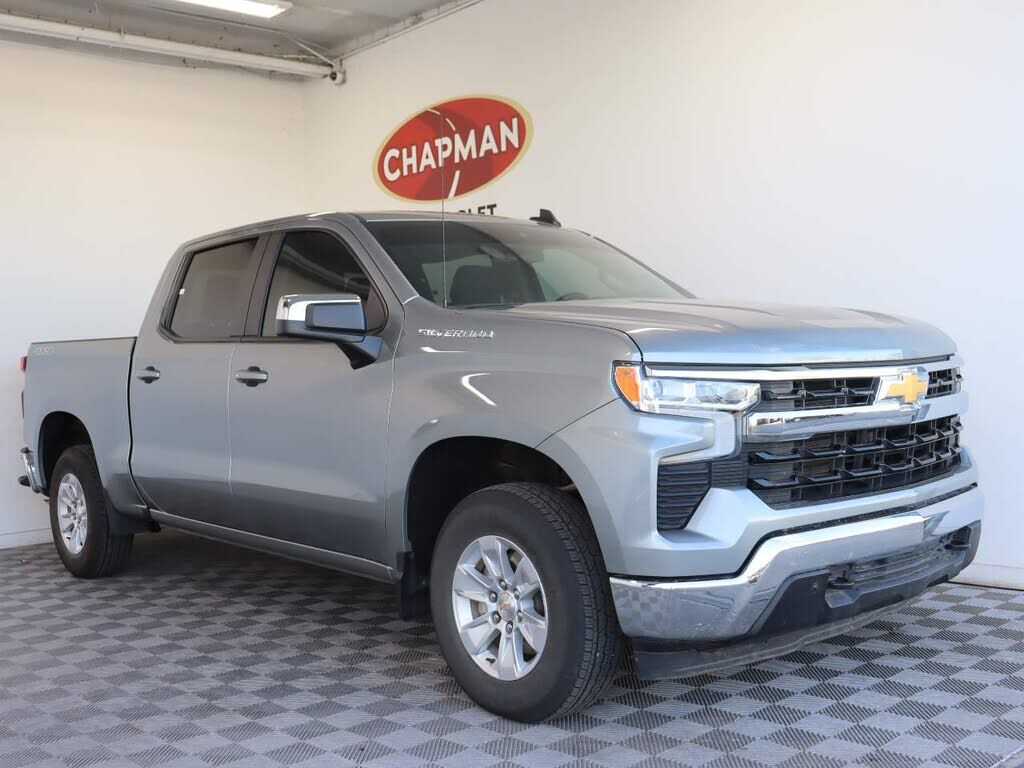 2025 CHEVROLET Silverado