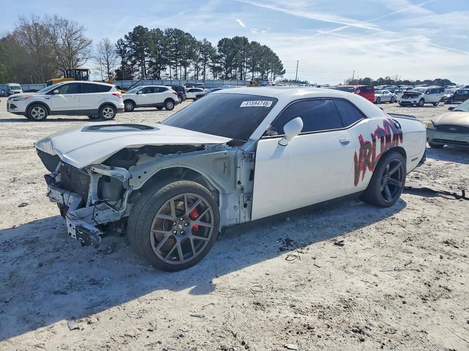 2018 DODGE Challenger