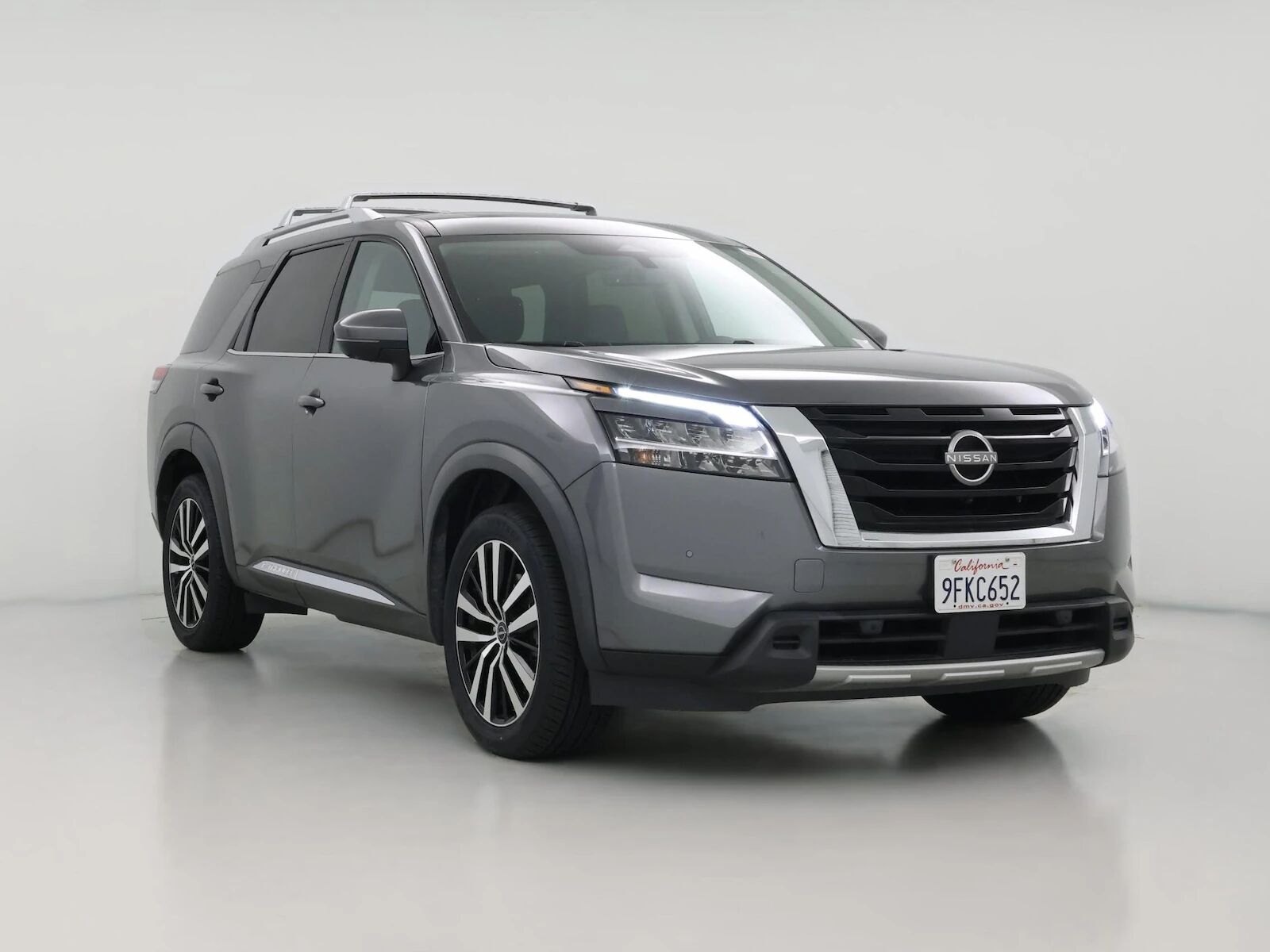 2023 NISSAN Pathfinder
