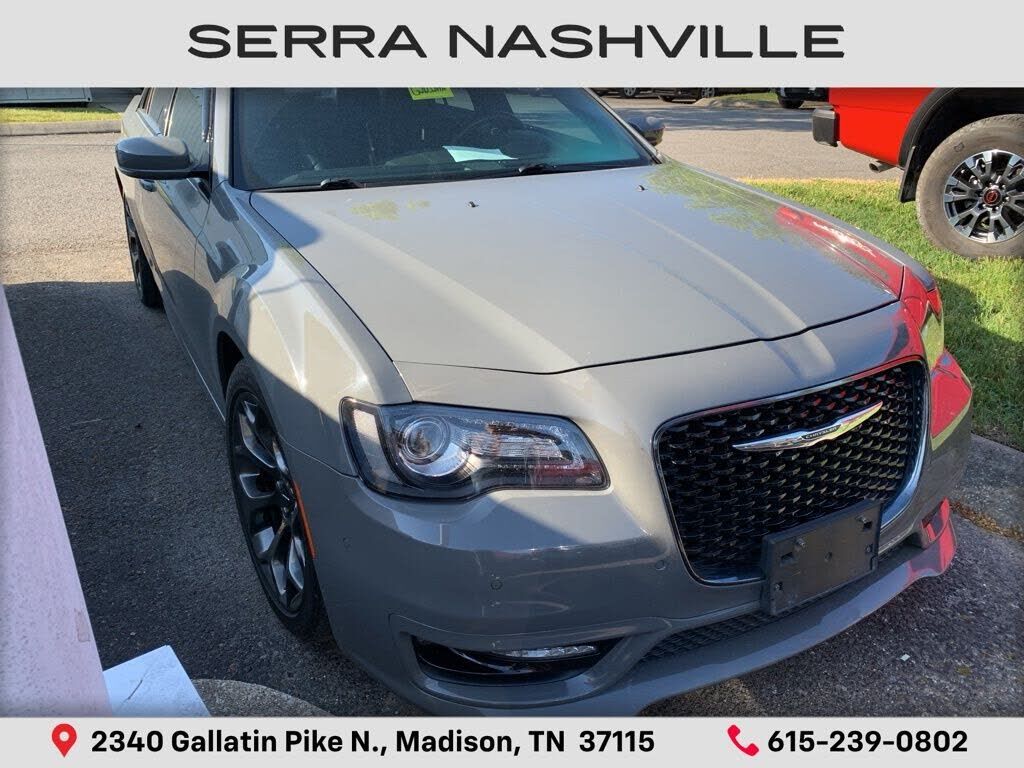 2017 CHRYSLER 300