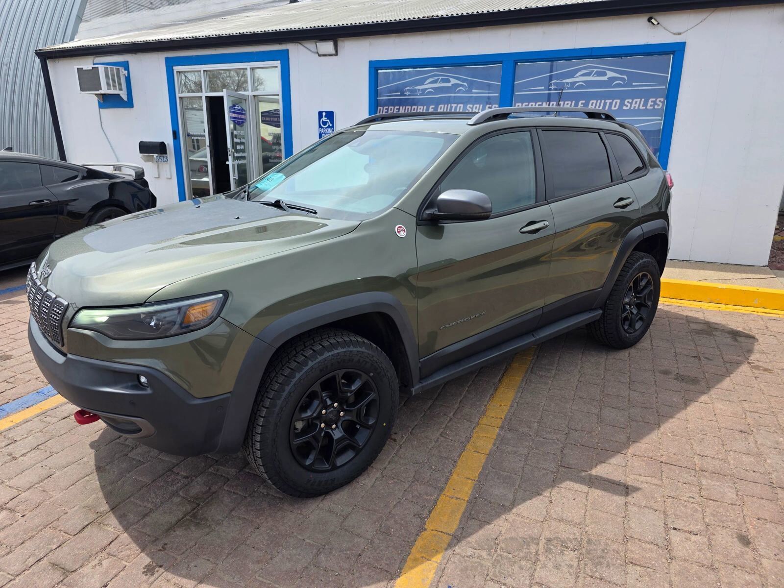 2020 JEEP Cherokee