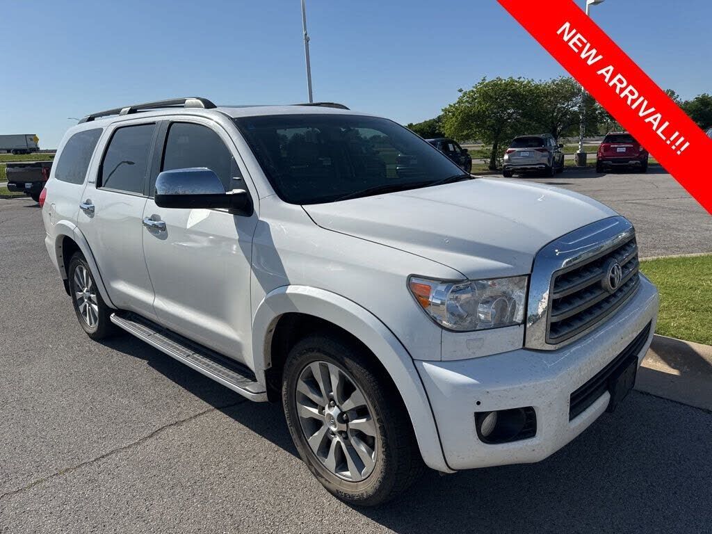 2017 TOYOTA Sequoia