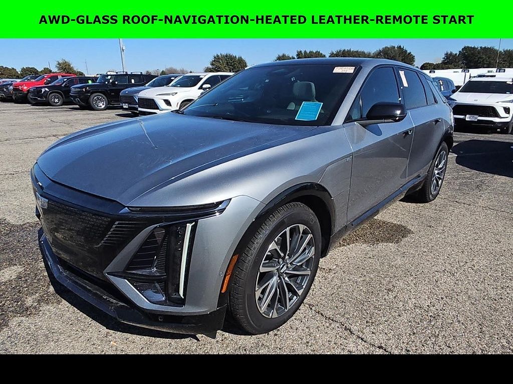 2025 CADILLAC Lyriq