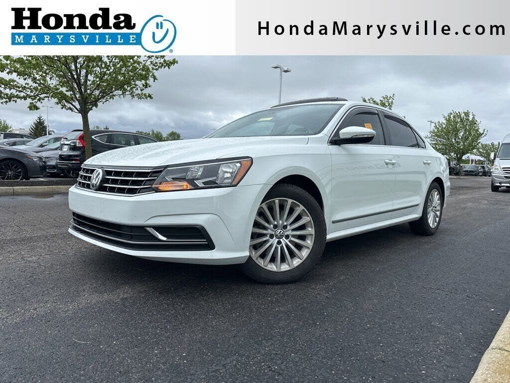 2017 VOLKSWAGEN Passat