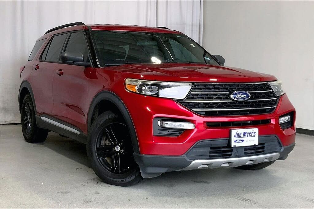 2020 FORD Explorer