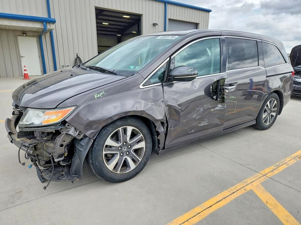 2016 HONDA Odyssey