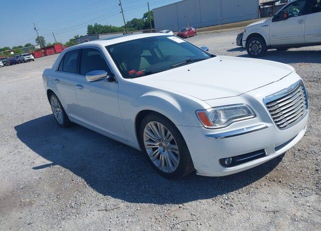 2013 CHRYSLER 300