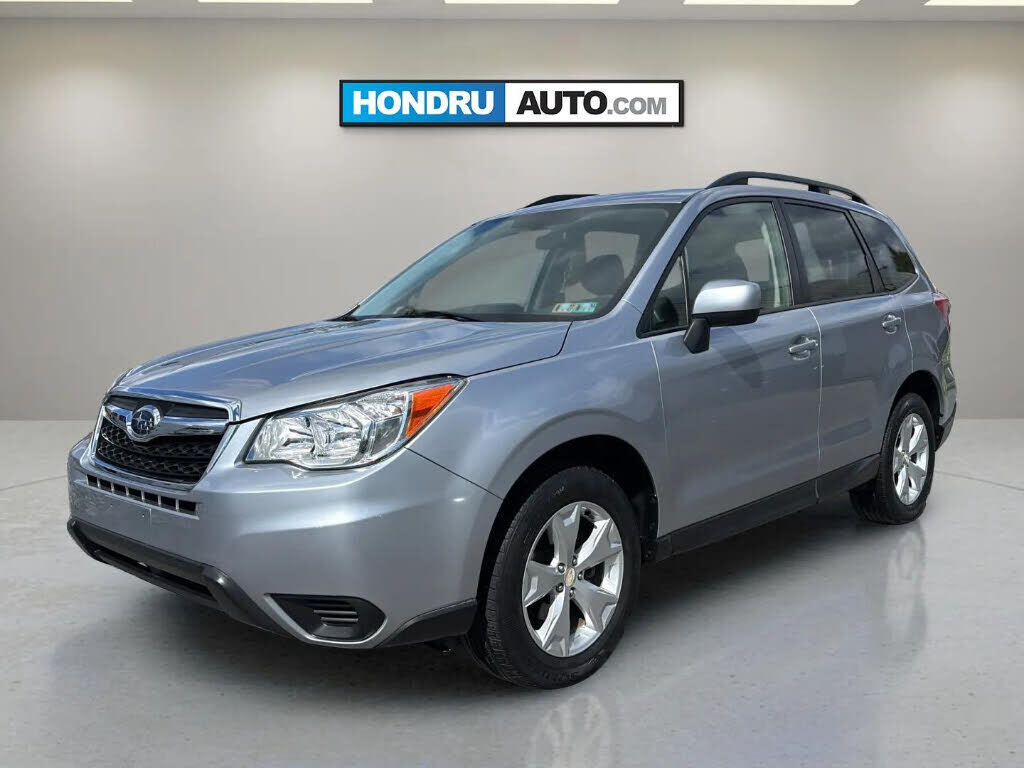 2016 SUBARU Forester