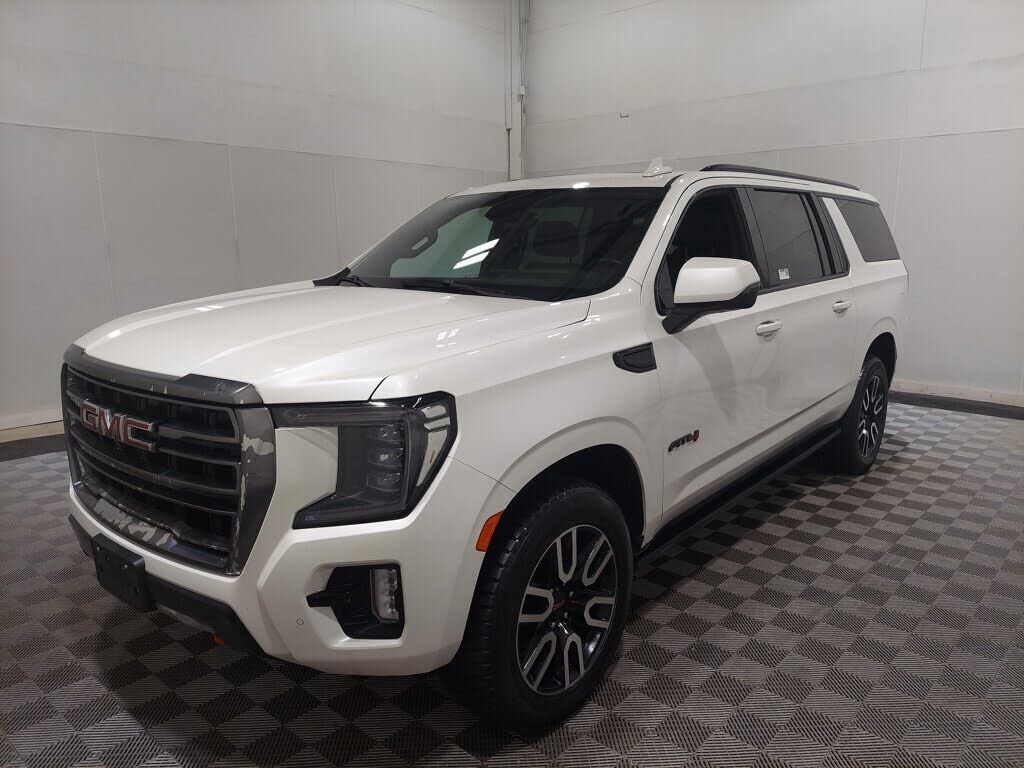 2023 GMC Yukon XL