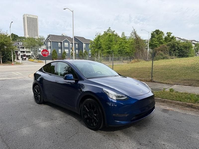 2021 TESLA Model Y