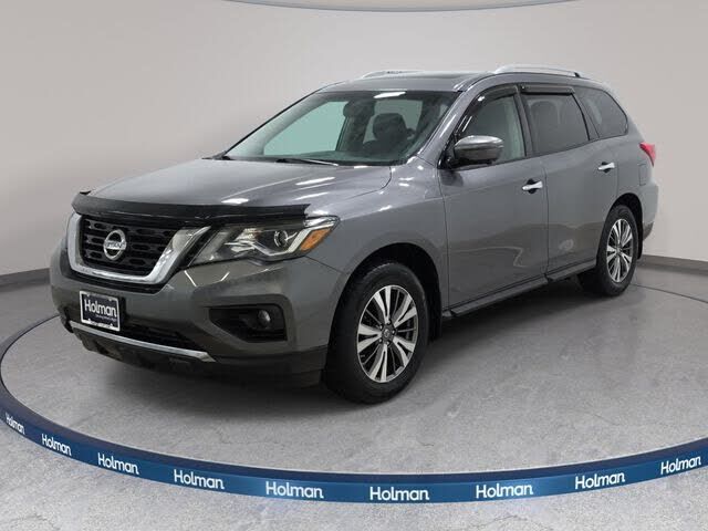 2017 NISSAN Pathfinder