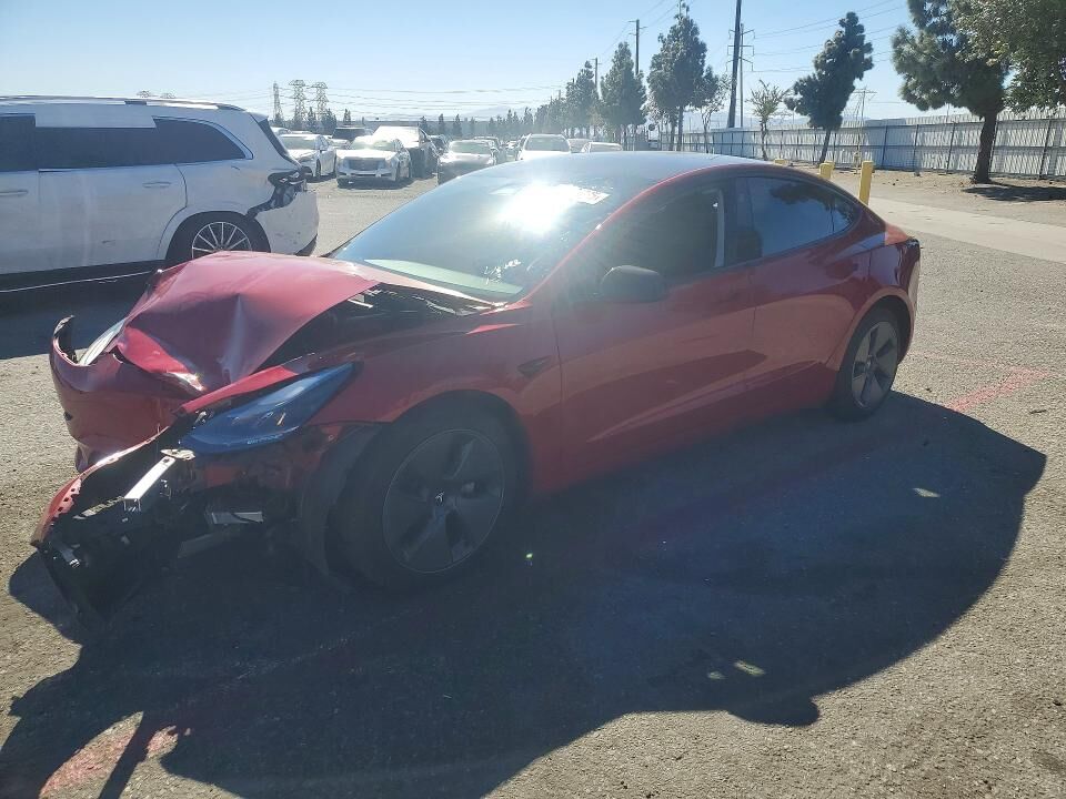 2022 TESLA Model 3