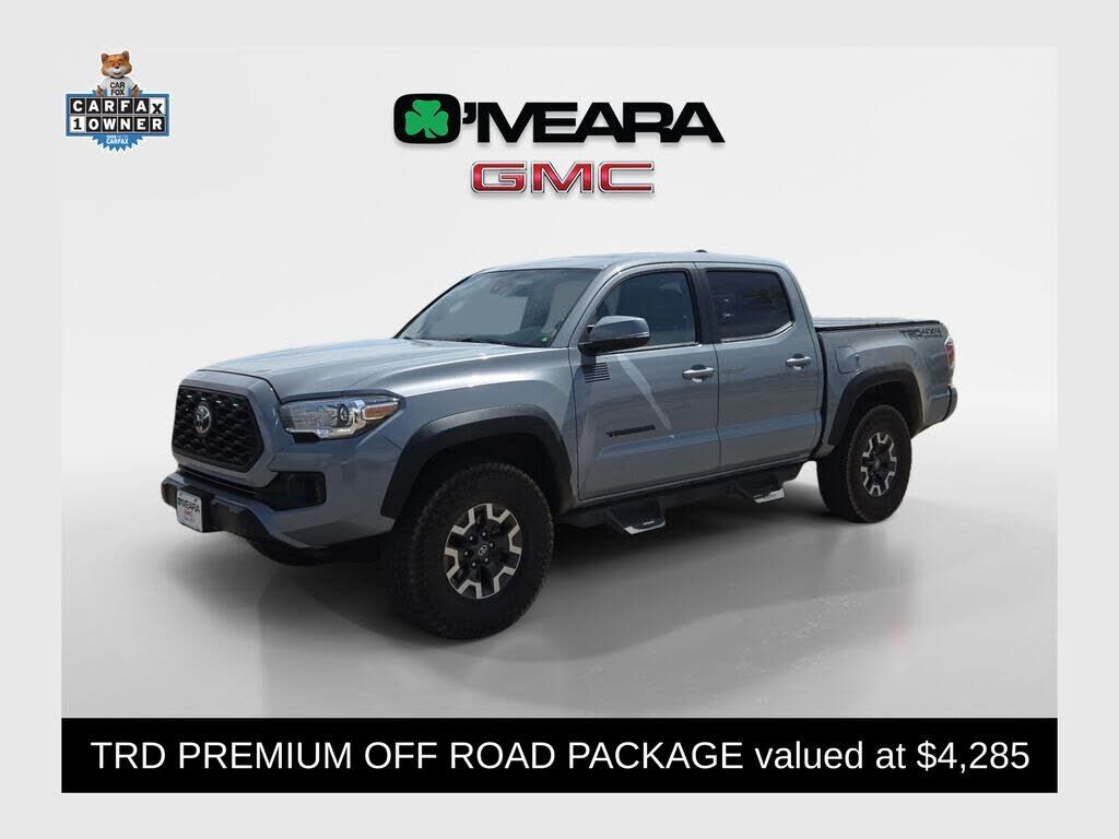 2020 TOYOTA Tacoma