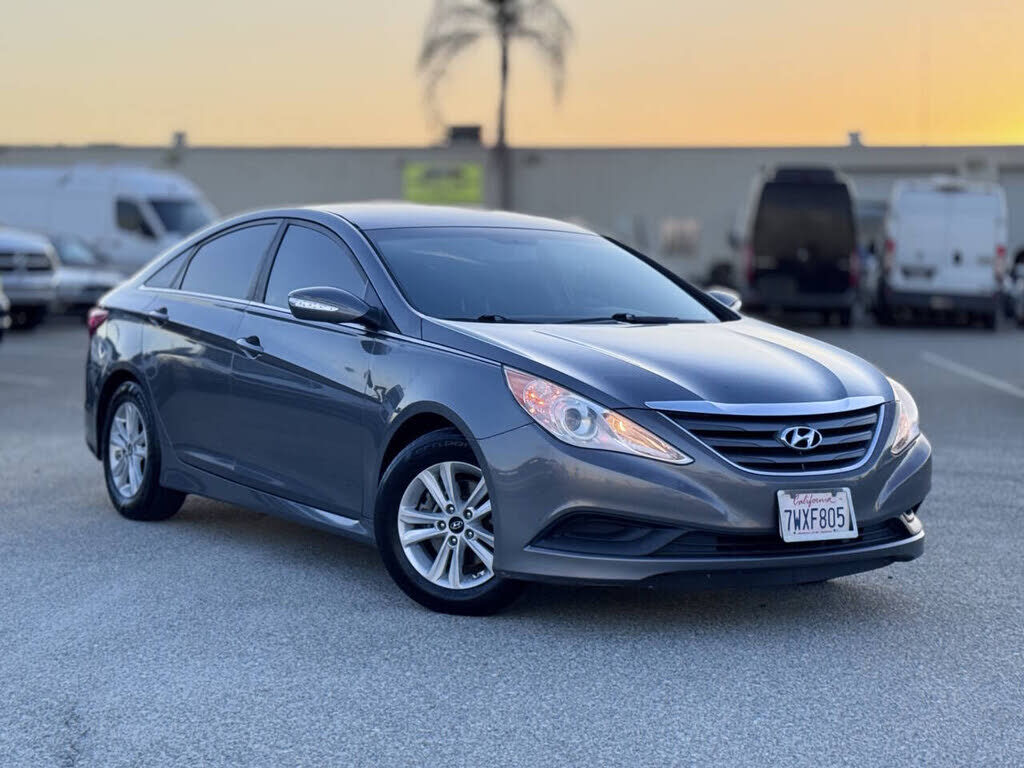 2014 HYUNDAI Sonata