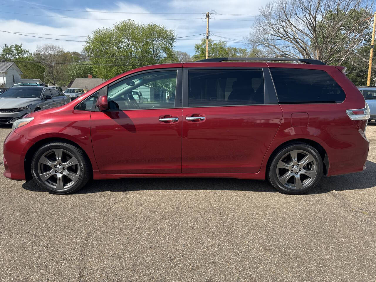 2017 TOYOTA Sienna