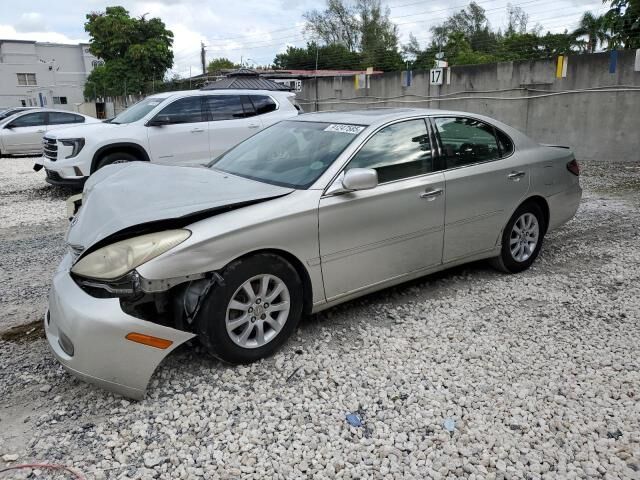 2004 LEXUS ES