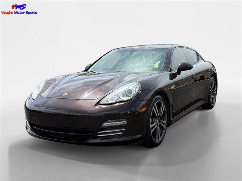 2012 PORSCHE Panamera