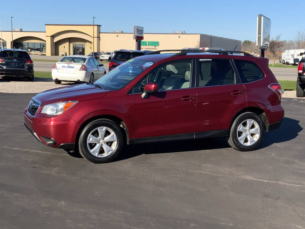 2014 SUBARU Forester