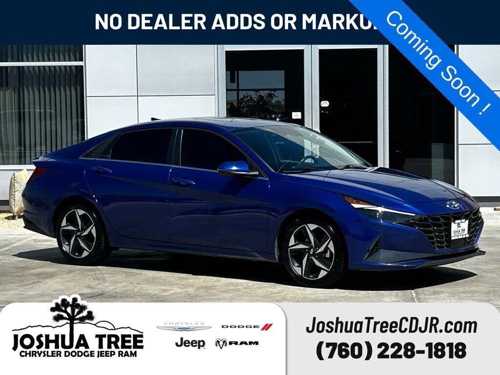 2022 HYUNDAI Elantra