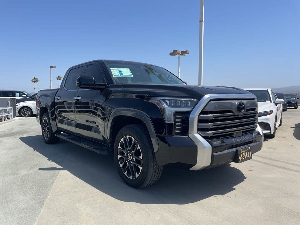 2023 TOYOTA Tundra