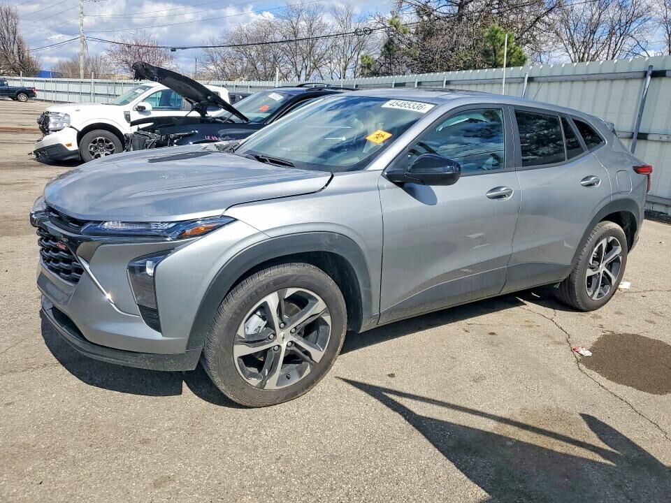 2025 CHEVROLET Trax