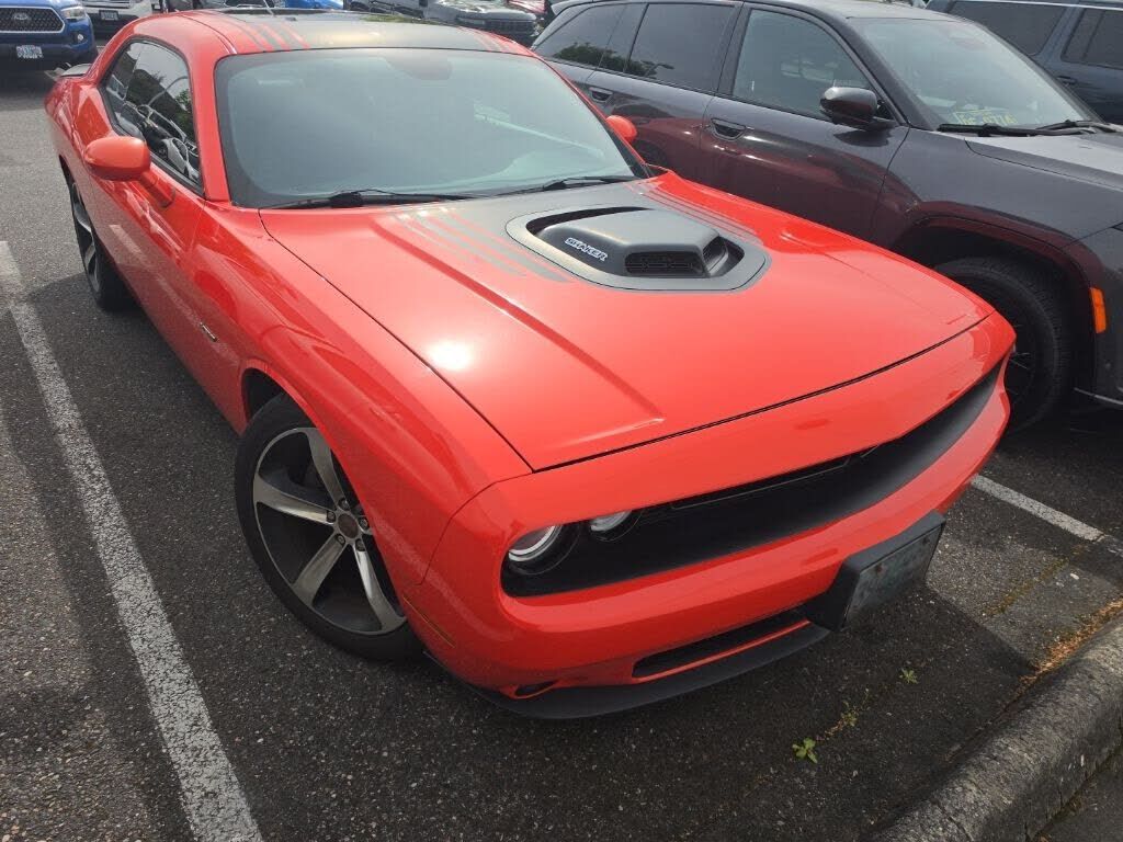 2016 DODGE Challenger