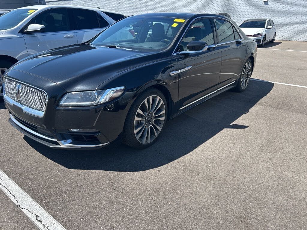 2017 LINCOLN Continental