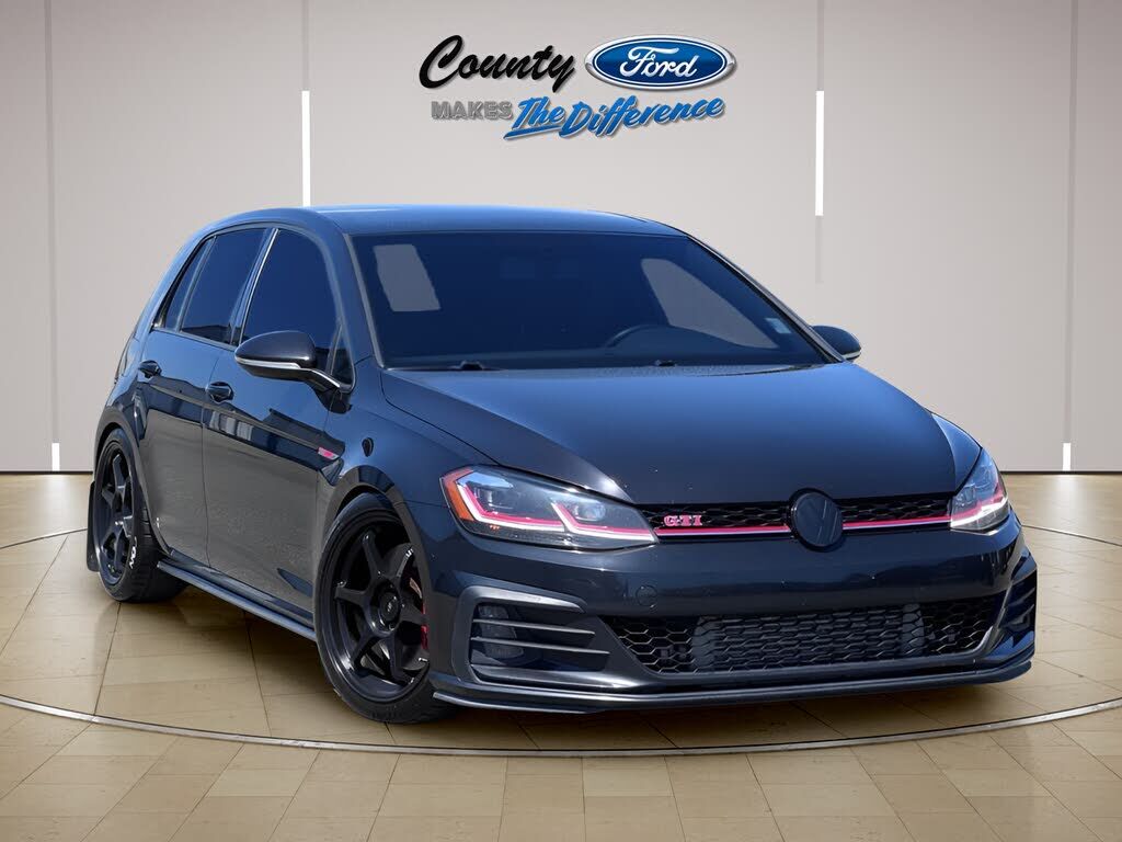 2019 VOLKSWAGEN Golf GTI