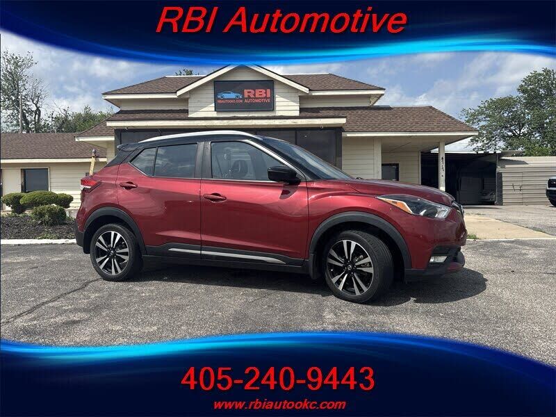 2019 NISSAN Kicks