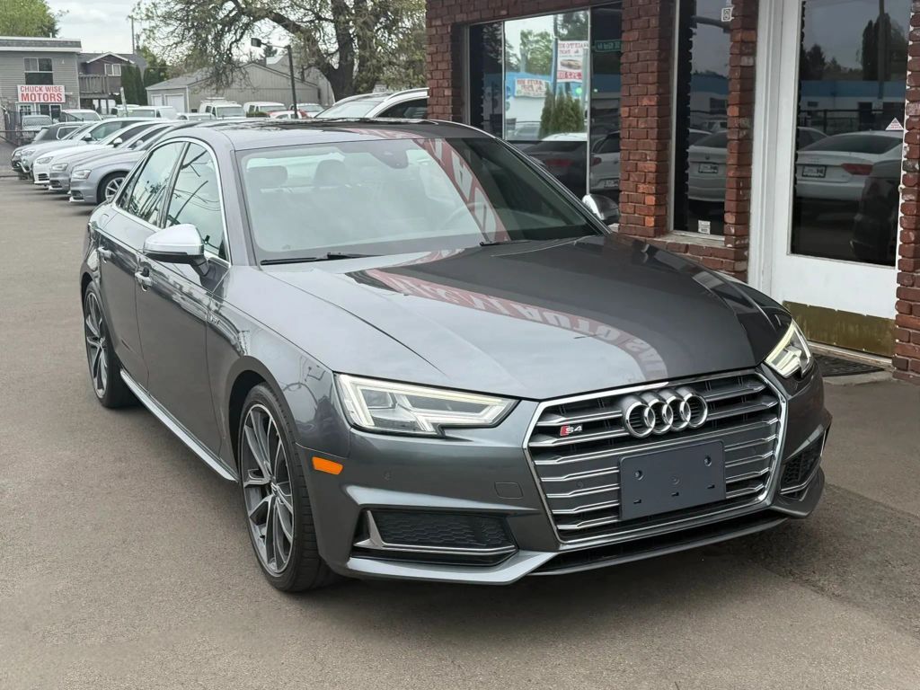 2018 AUDI S4