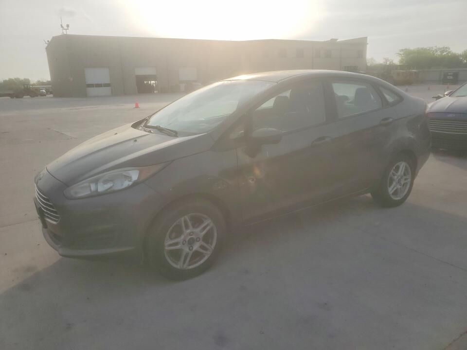 2017 FORD Fiesta