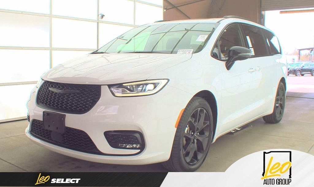 2025 CHRYSLER Pacifica